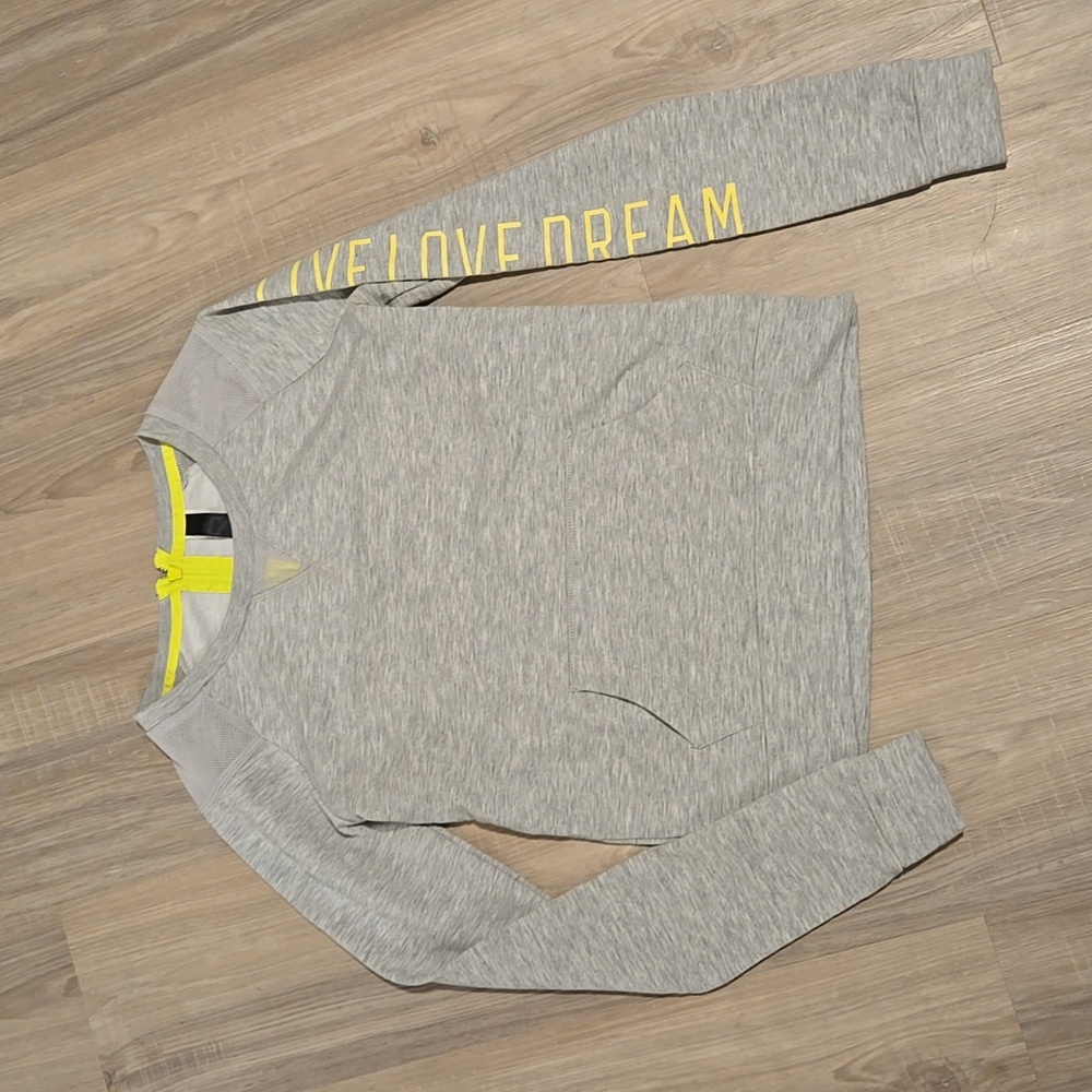 Active Sweatshirt